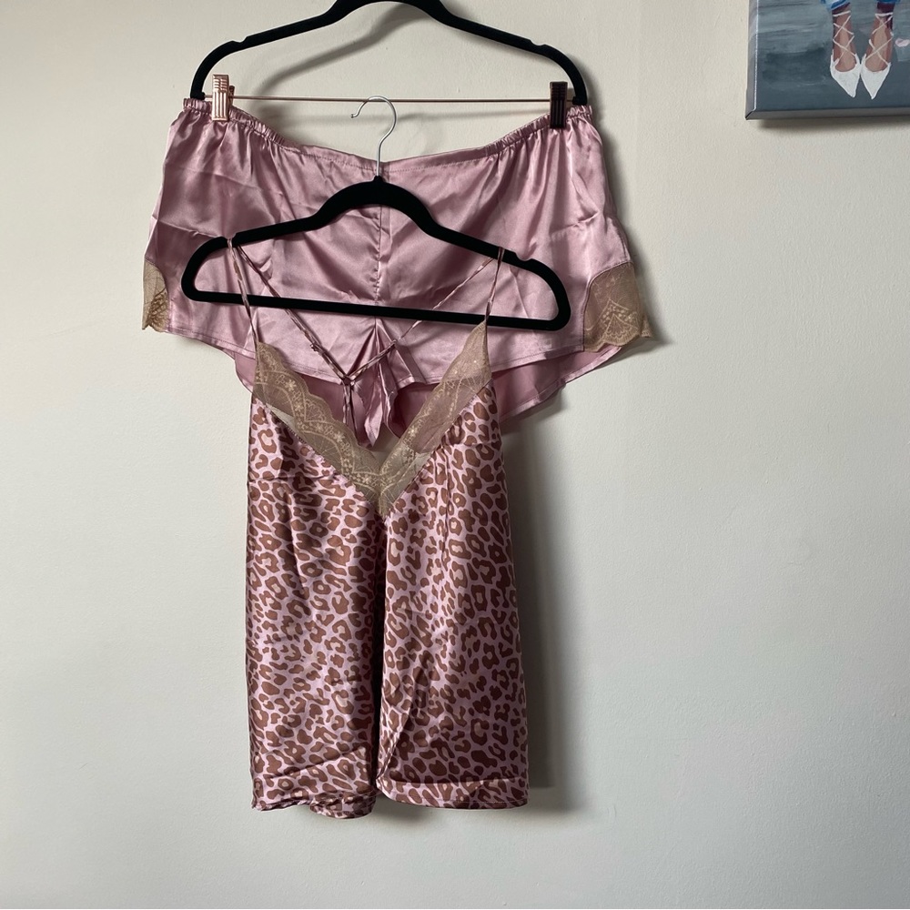 Grace & Gratitude pajamas short set
